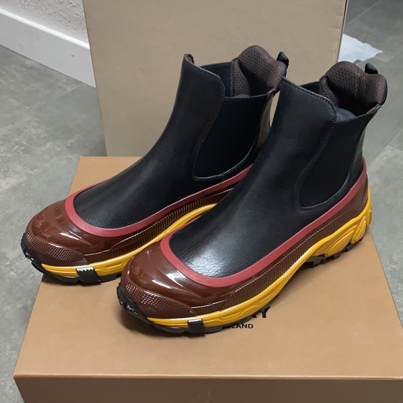 Authentic BNIB Leather Arthur Boot with rubber rain boot sole. - Picture 3 of 5